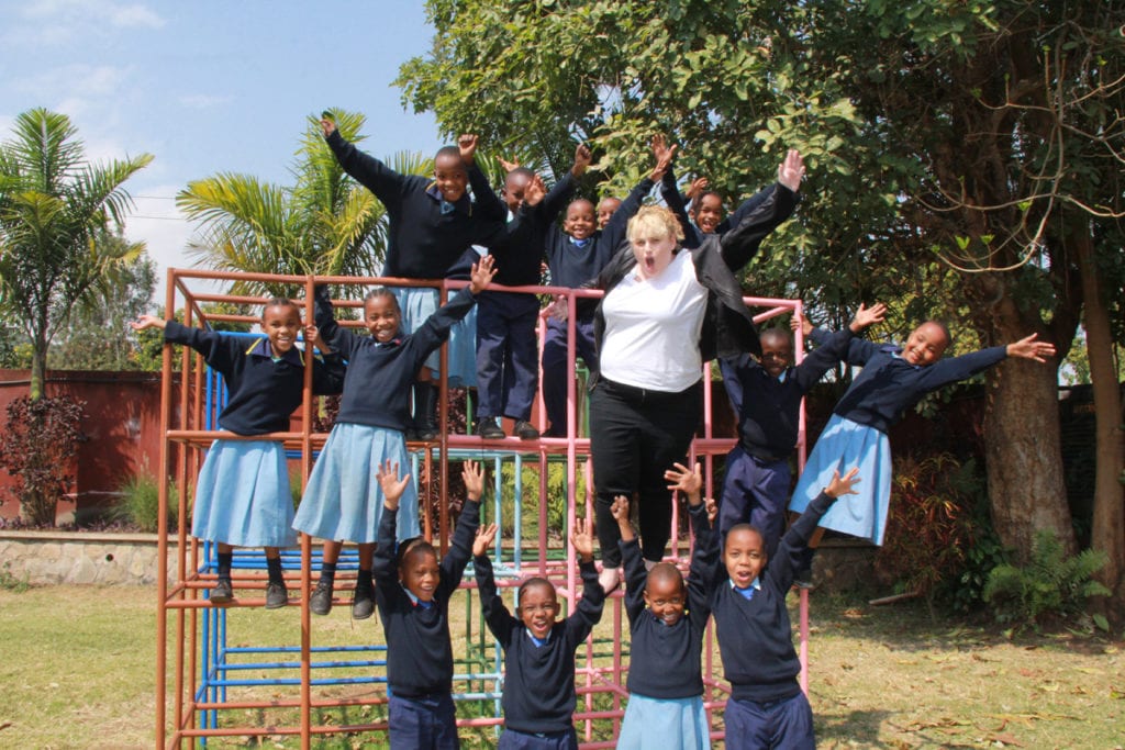 Rebel Wilson visits St Jude's, Meets Sponsored Student for First Time