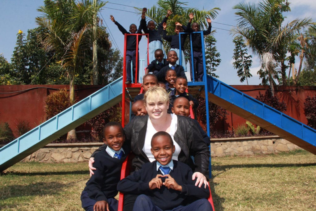 Rebel Wilson visits St Jude's, Meets Sponsored Student for First Time