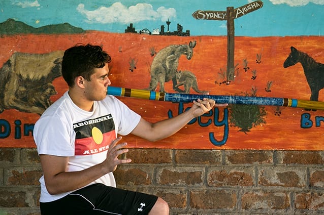 Calling Australia home: You can take the man out of Australia, but you can't take Australia out of the man! Working in a school, Linda understands that education is vital to ensuring the cycle of