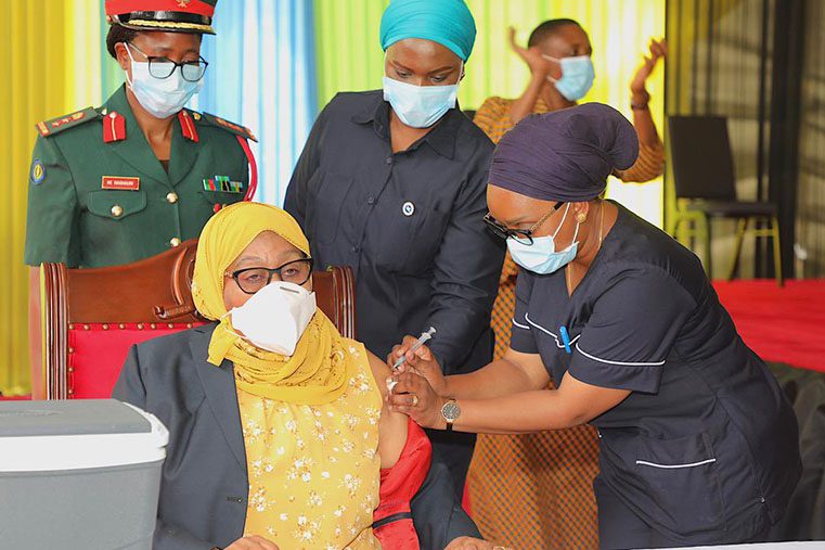 A-Presidential-Vaccination